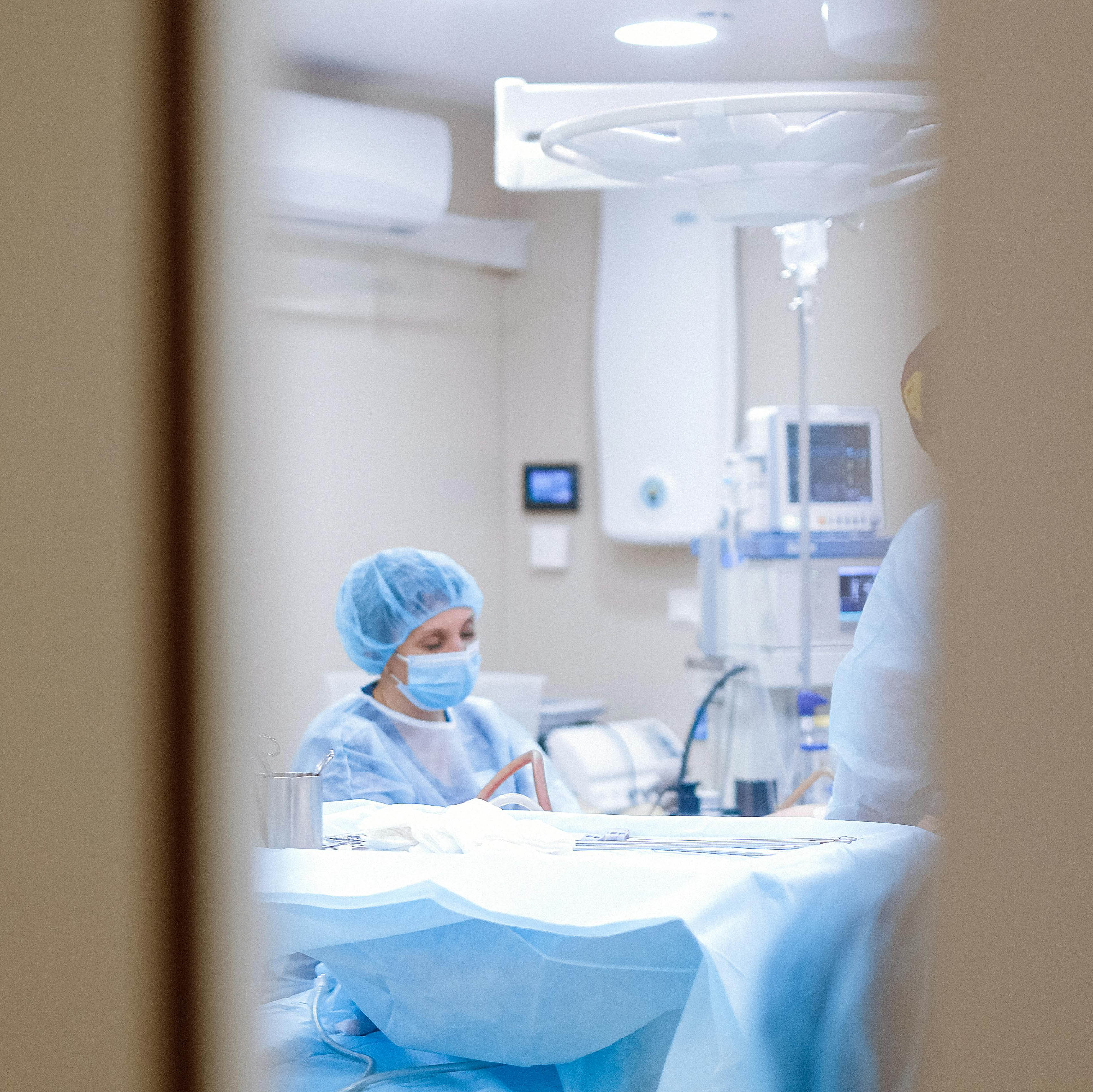 Valoración y cuidados enfermeros al paciente pediátrico en el proceso quirúrgico, agosto