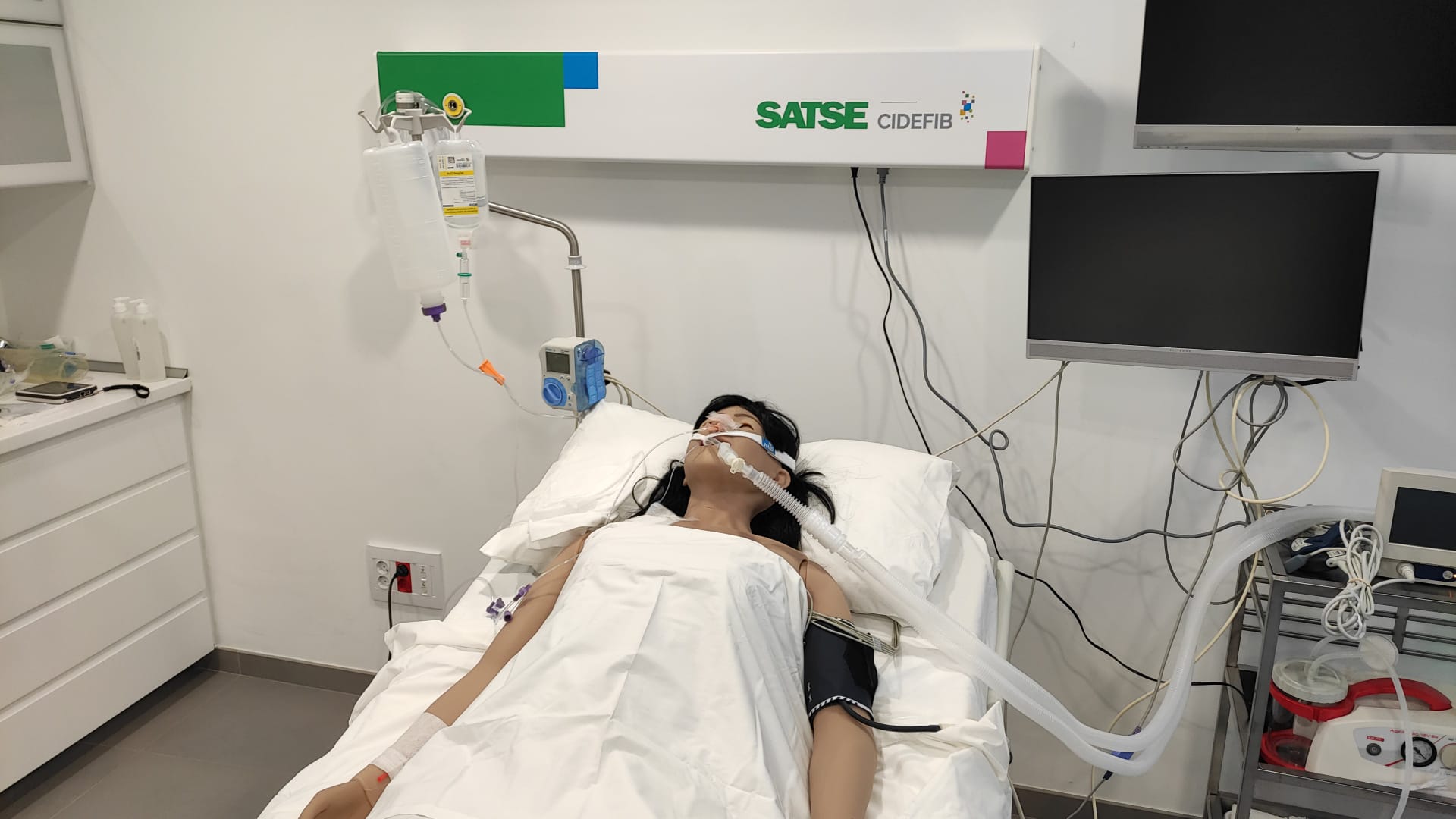 INSTRUCTOR EN SIMULACIÓN EN CIENCIAS DE LA SALUD Y SOCIALES 4a ed OCT25-ENE26